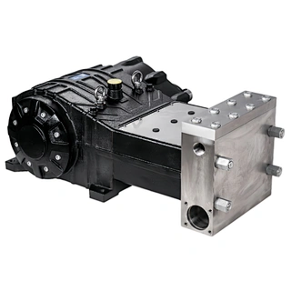Spunlacing with high pressure pump